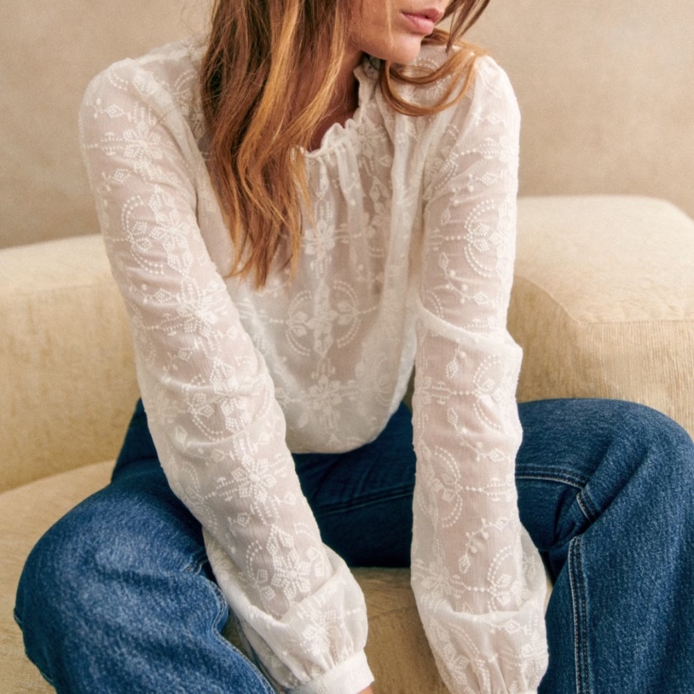 Size 14 Sézane Valentine lace blouse